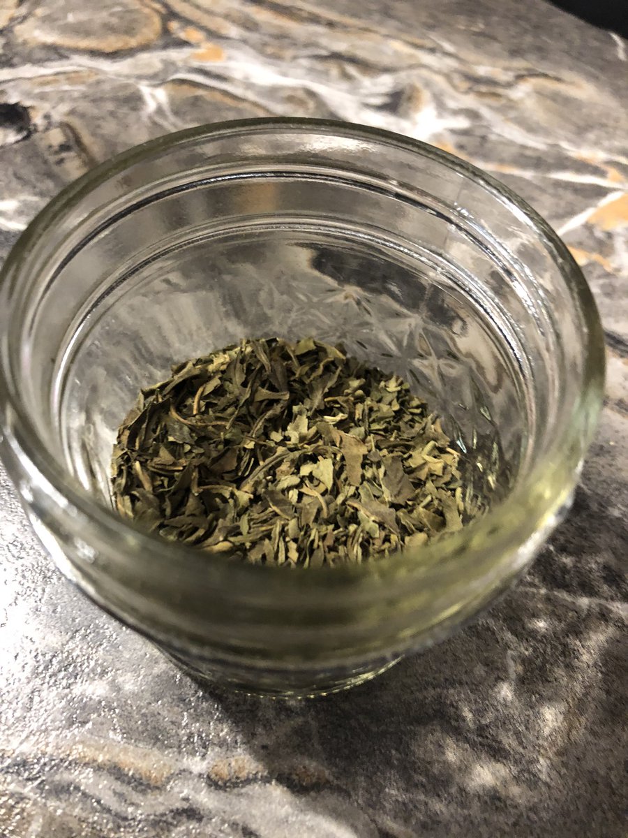 Idaelus's tweet photo. First but of dried basil grown from seed in our garden this year. House smells fantabulous right now. https://t.co/XmUhcBeYVe