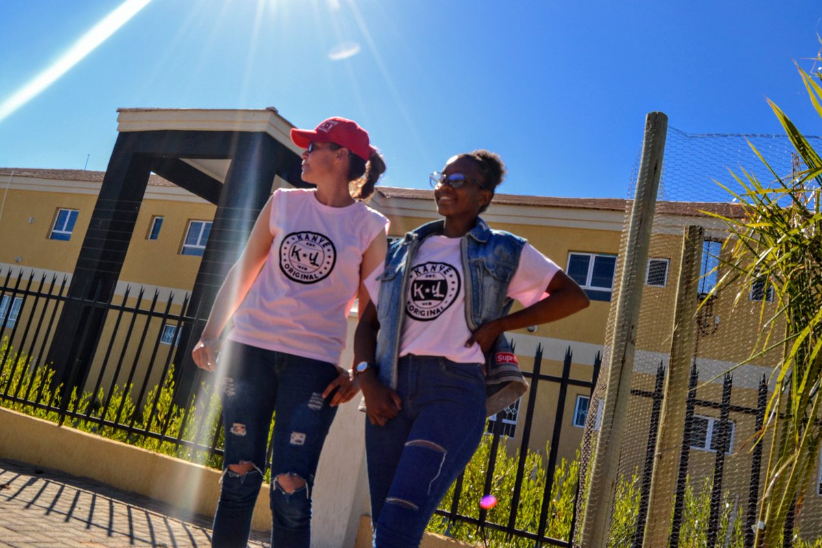 TumisangKeirile's tweet photo. KY ORIGINAL T-SHIRTS
LIGHT PINK
SUEDE PRINT
#KYORIGINAL #EST018 #KanyeORIGINAL #KYORIGNALBRAND https://t.co/bjgODsF8E3