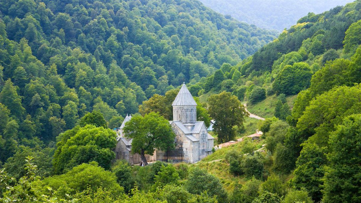 VKristinne's tweet photo. #Azerbaijan made two failed attempts to attack and capture Armenian border position near the Armenian-Azerbaijani border in #Tavush region.

#Armenia 
#Artsakhstrong
#MYhomeland https://t.co/nyc90MP77O