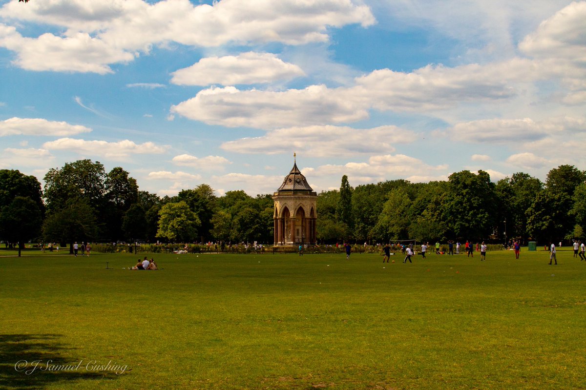 CushingJs's tweet photo. Burnett-Coutts Drinking Fountain, Victoria Park

#VictoriaPark #EastLondon #VictoriaParkLondon #DogWalk #Parklife #LondonPhotography https://t.co/aHySJwb5rV