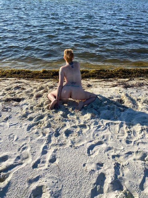 Naked on a Florida beach!! I&rsquo;ve been having the time of my life! #Florida #vacation #naked #beaches #lookwhaticando<a href="/tag/blessed"class="tags"><span>#blessed</span></a><a href="/tag/vacation"class="tags"><span>#vacation</span></a><a href="/tag/florida"class="tags"><span>#florida</span></a><a href="/tag/summer"class="tags"><span>#summer</span></a><a href="/tag/naked"class="tags"><span>#naked</span></a><a href="/tag/memories"class="tags"><span>#memories</span></a>