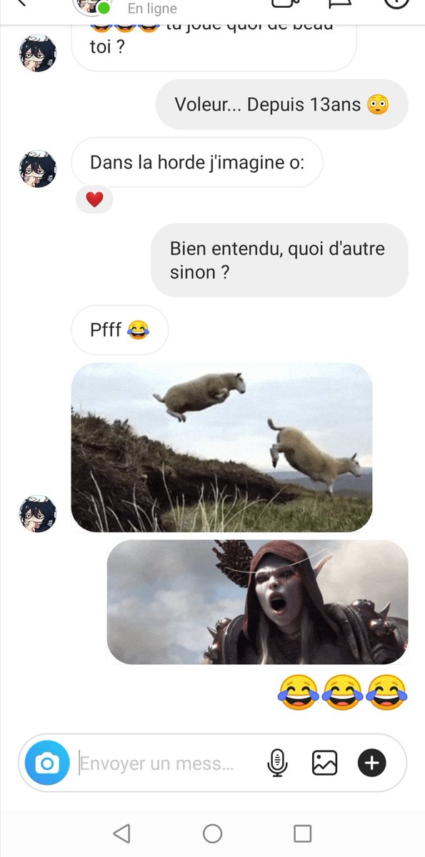 Shyniii's tweet photo. Je me suis fait un ami sur Insta 😂😂😂
Ah et on oublie pas #ForTheHorde #forsylvanas 😘 https://t.co/zx5RFD9rmp