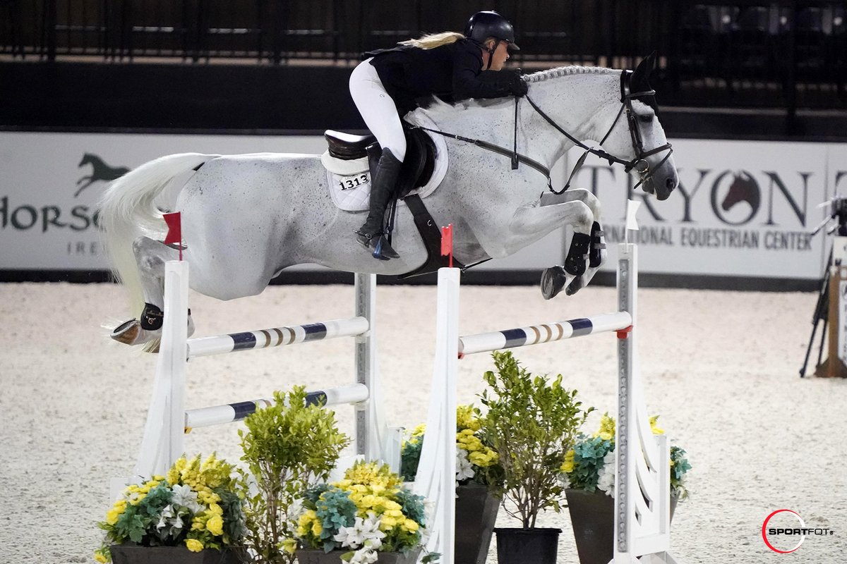 bestjumpingmed's tweet photo. Kristen VanderVeen and Bull Run’s Faustino De Tili Jump to $73,000 JTWG, Inc. Grand Prix CSI 2* Win. https://t.co/ngr64Uc50H #BestJumpingMedia #USA🇺🇸🇺🇸🇺🇸 @TryonResort @USequestrian @BullRunJumpers #showjumping #tryon #tiec #horse #jumping #equestrian #rider https://t.co/epzlFoGQP4