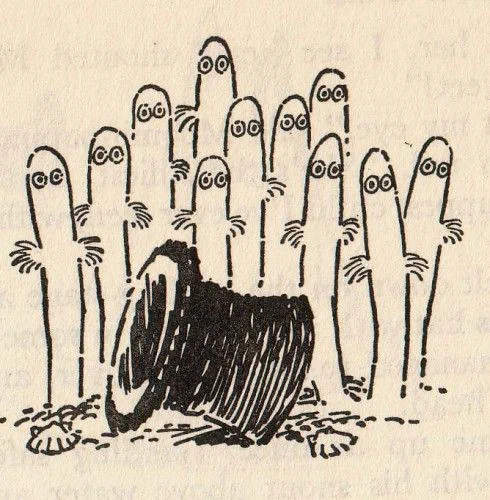 I just realized I've never drawn a hattifattener despite them being iconic moomin symbols.......wth 