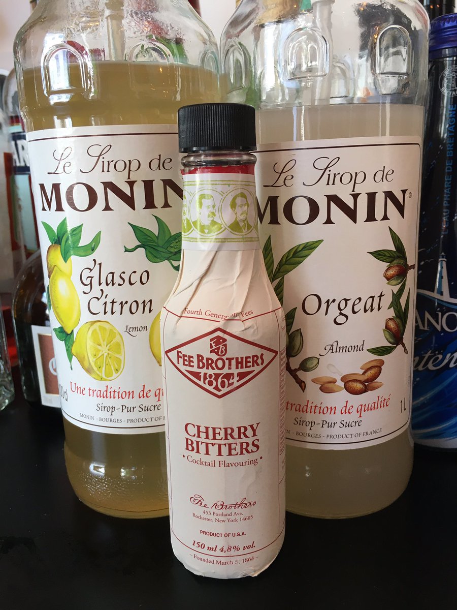 BeardyTatters's tweet image. Sur le manu non alcoolisé, Cherry Bomb. Orgeat au citron, à l'angostura cerise et à la limonade... un succès auprès des locaux #restaurantalamaison #plouguerneau #29880 #cocktaillist #enfrance #Bretagne #Vacances #travailassoiffé @MONINFlavours @FeeBrothers #beardytatters