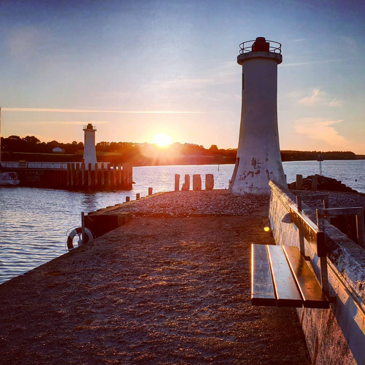 mfraikin's tweet image. #Godnat! ⛵
.
.
.
#segeln #segelnmachtglücklich #sailing #yachting #yacht #yachtlife #segelyacht #ostsee #balticsea #kattegat #instasailing #instasail #sonnenuntergang #sunsethttps://www.instagram.com/p/CCjjD7NCyqF/