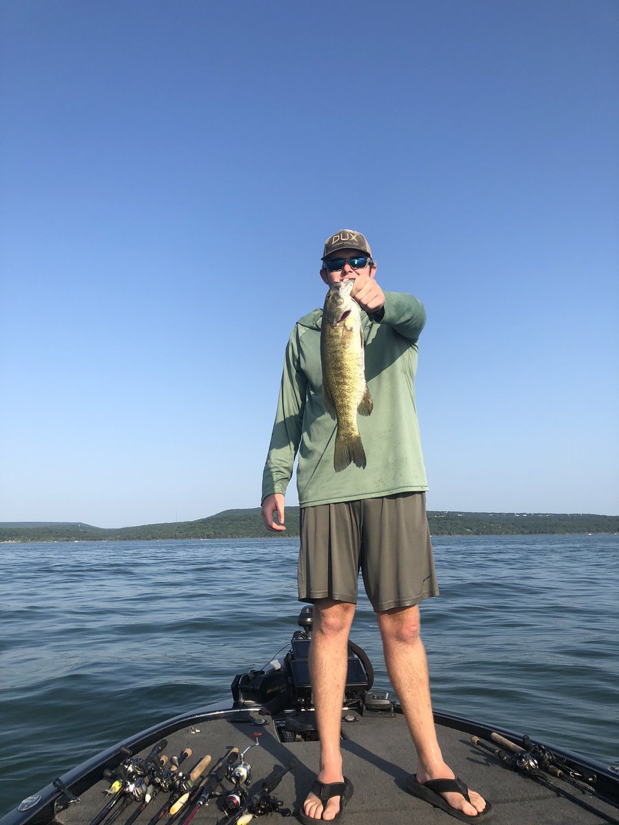 coachbc10's tweet photo. Be on the look out for more info. Hooked Up W/ BC coming soon!!! #Tenkiller/Grand #guideservice https://t.co/os0FflmD2S