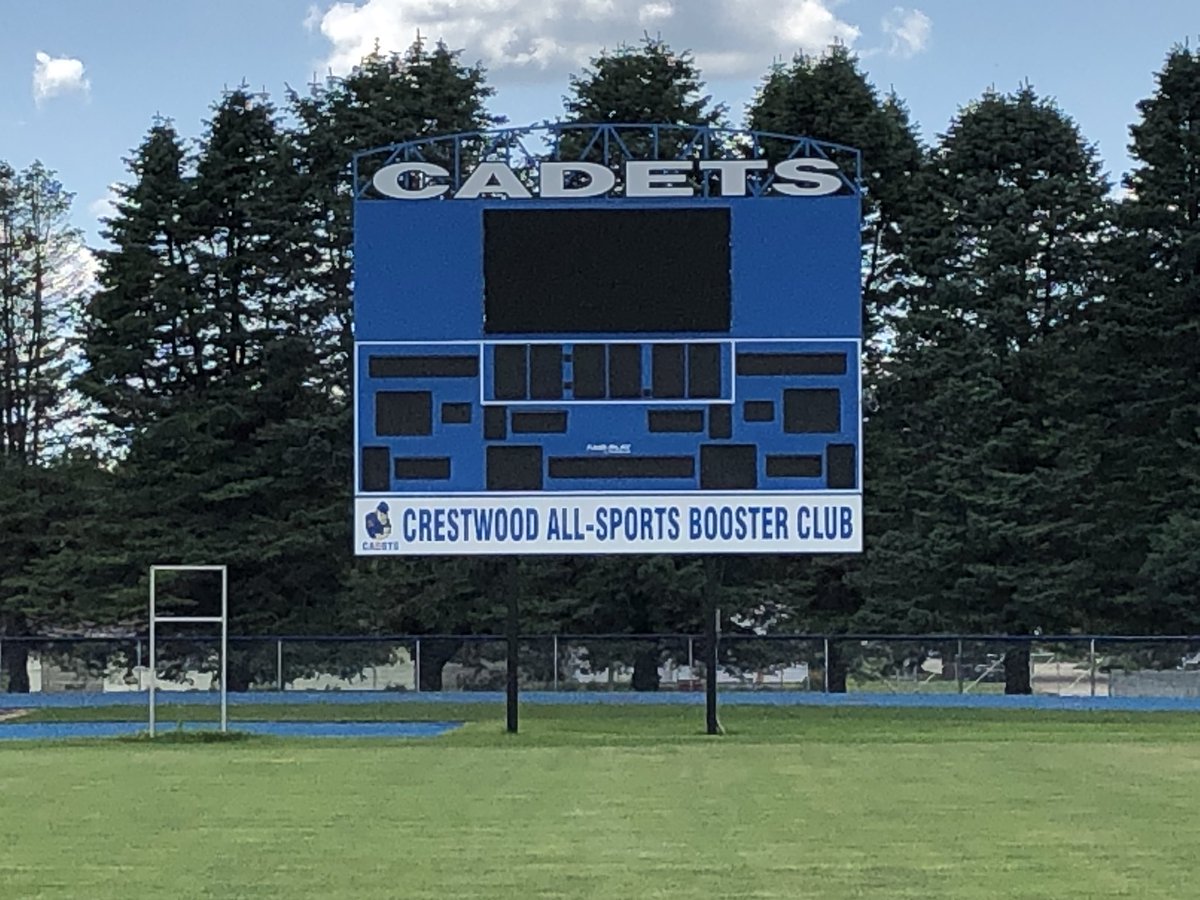 FBStadiumsUSA's tweet photo. Awesome stadium here in Cresco, Iowa, home of the @CadetsCentral football! https://t.co/R6pMAwD1zm