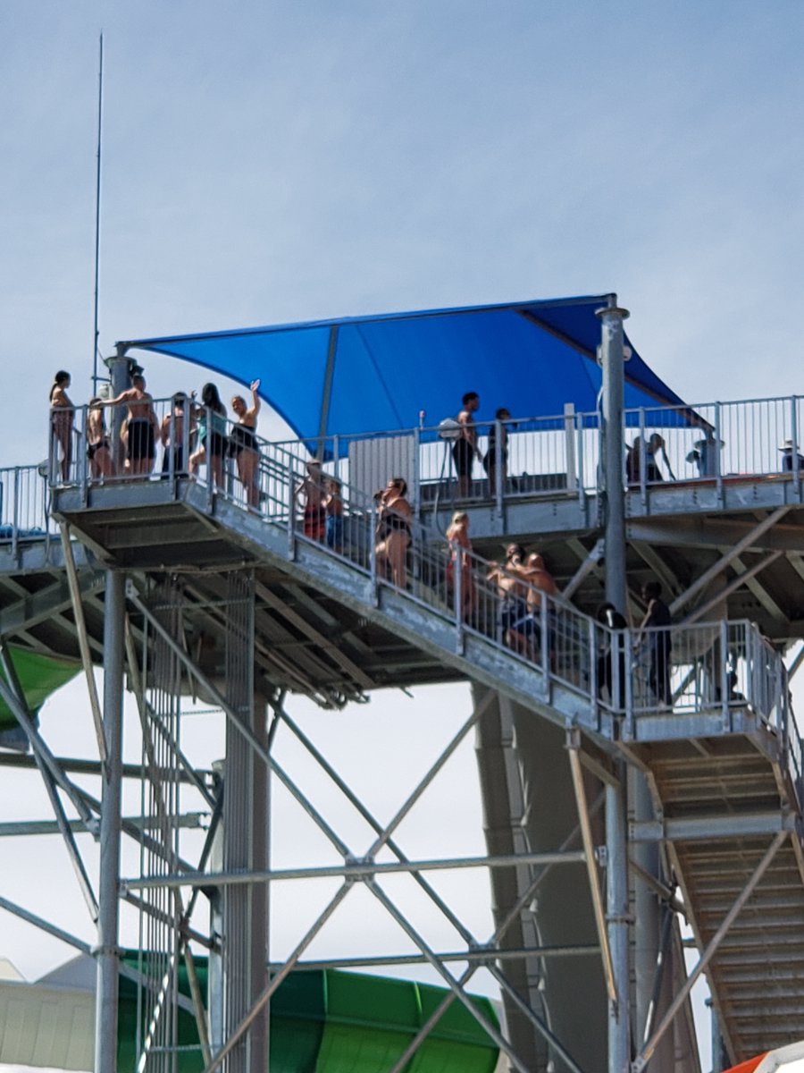 Orlando_DSA's tweet photo. ACTION NEEDED: @IslandH2OLive Waterpark management in Kissimmee, Florida is NOT enforcing the Osceola County mask order or CDC Social Distancing guidelines. Employees and attendees are being put in harm's way because of their refusal to follow the law. https://t.co/pBvtqdwciy
