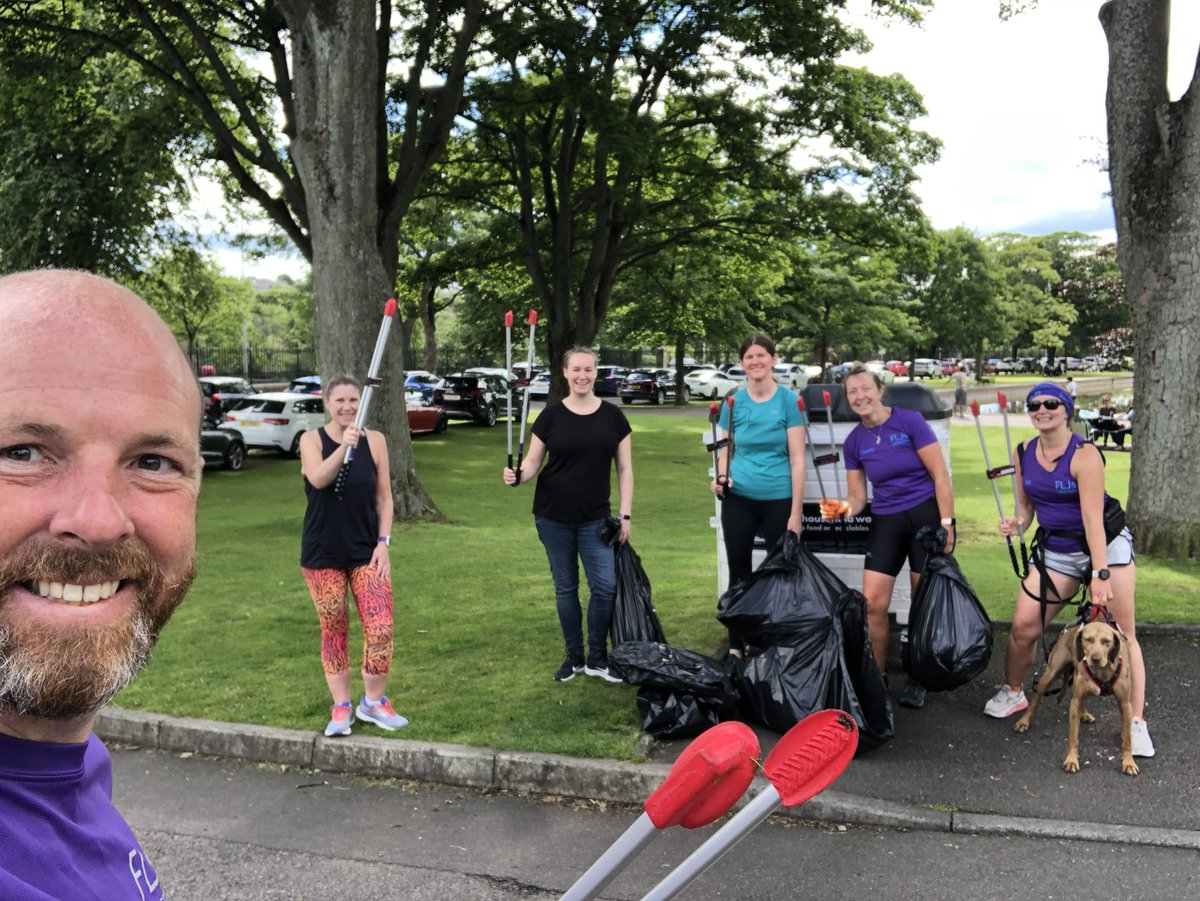 The Fit Like Joggers tweet media