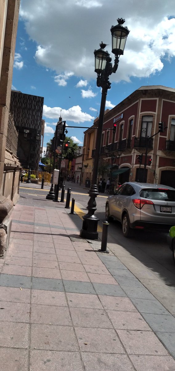 RevistaGto's tweet photo. Centro Histórico De León😍❤ https://t.co/sf3qbg35Dv