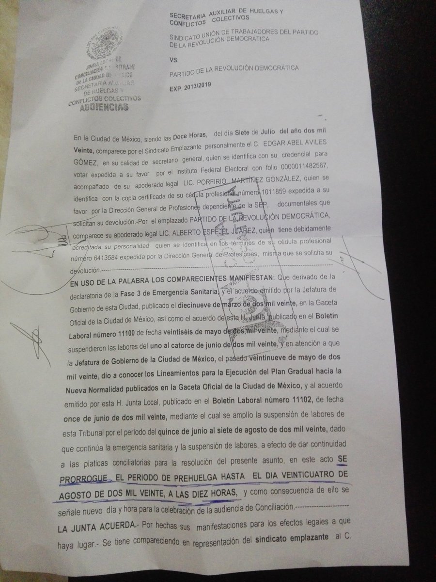 Esmeral32466701's tweet photo. @ferbelaunzaran @epigmenioibarra Pero la DNE y lideres de expresión del #PRDMEXICO no les gusta los señalamientos q les hace el Sindicato del PRD y nos bloquean en su cuenta de Twitter, pero a través de ti q eres integrante les informamos de la fecha de la hulga autorizada x la Junta Local.
#REINSTALACIÓNYA https://t.co/rvKTz1bMcv