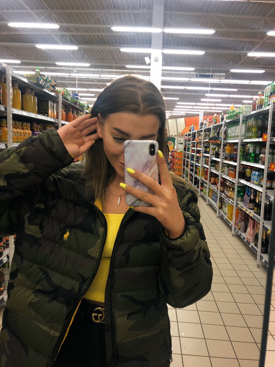 a_kirchenko's tweet photo. 🧃🧃💛 https://t.co/QWIY4ZxW0o