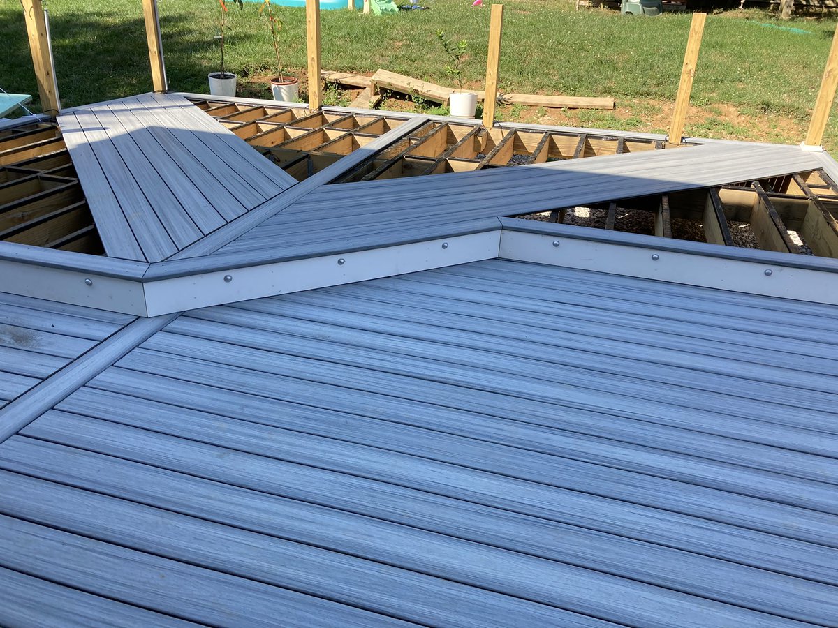 DrMeghanWalls's tweet photo. There is so much physical labor... but also a whole lot of math and problem solving in deck building. Major progress today. Also, we have the world’s highest population of spotted lantern flies in our backyard. 👎🏼#sundayvibes #diydeck https://t.co/LRlPCtrSkB