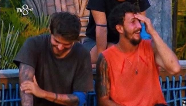 Azerima1's tweet photo. Son ikiyi hak ediyordun.
Yolun acik olsun babako
#berkankarabulut
#survivorpanorama 
#Barismuratyağcı https://t.co/MBSxJlNCpk