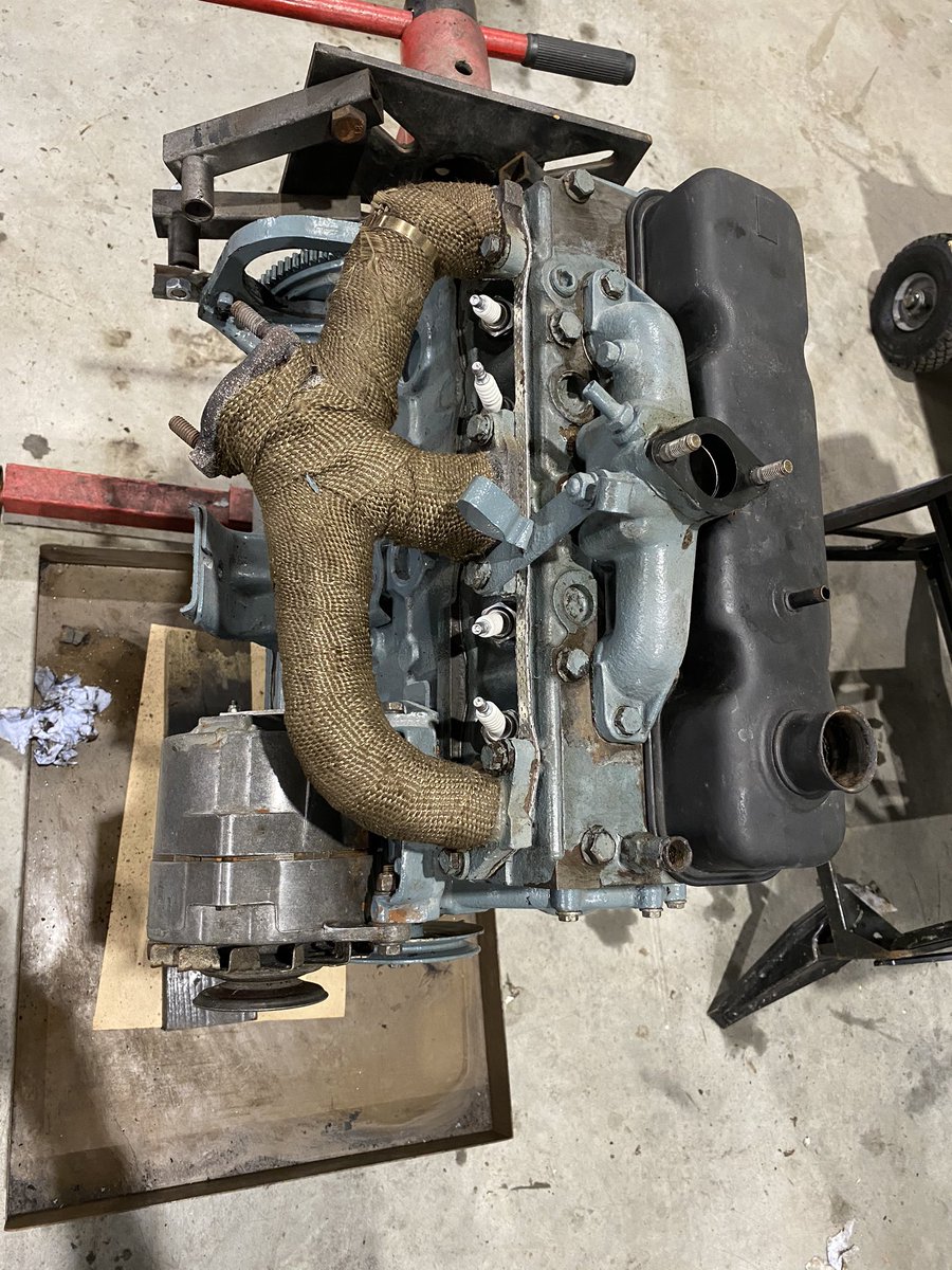 Busy evening rebuilding Bedford HA van cylinder head #team_samson #samsonmotorsport #bedfordHA