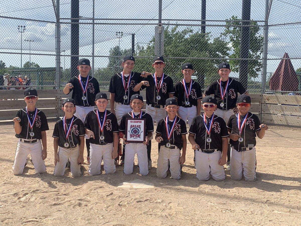 NYS Great 8 Champs!!!  5-0 on the weekend.  Awesome comeback in the finals!!!!

Great job boys against a salty Pacesetter squad!  Much respect to Pat’s team.

#SoxSwag  #12Grinders #Compete