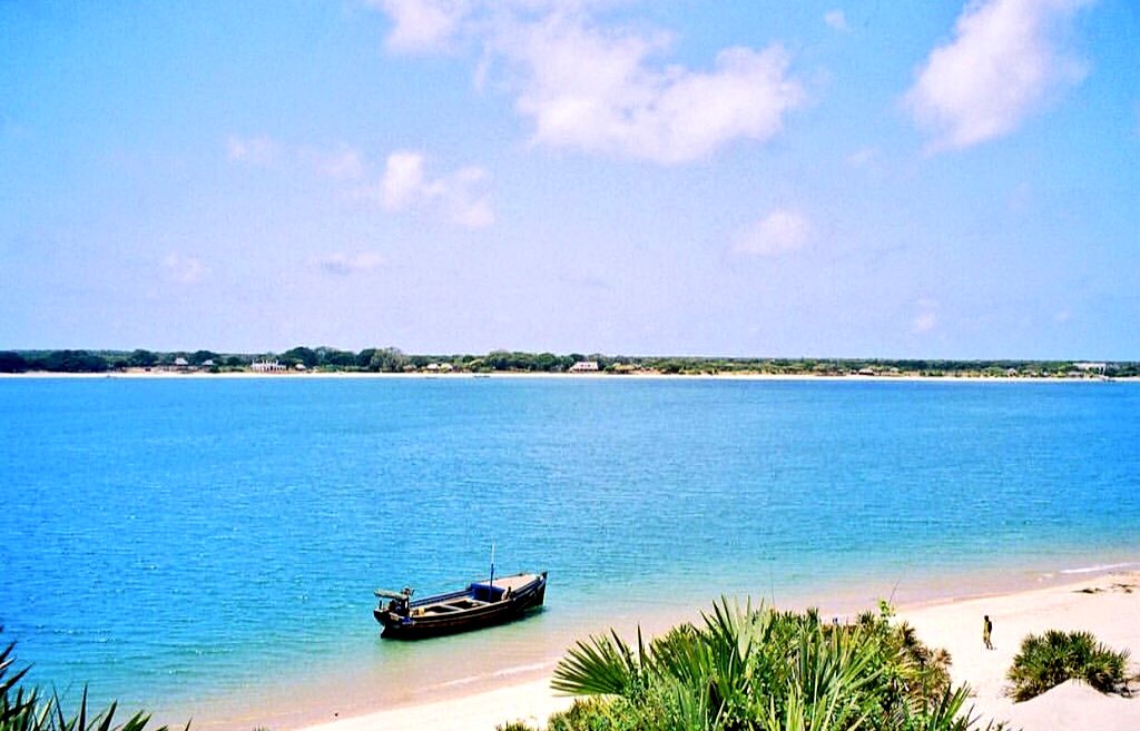HusseinidowAli's tweet photo. The most beautiful beaches in the world 🇸🇴 #SomaliaTurns60 
#Somalia
 #Retweet https://t.co/4cmwGkLvNx