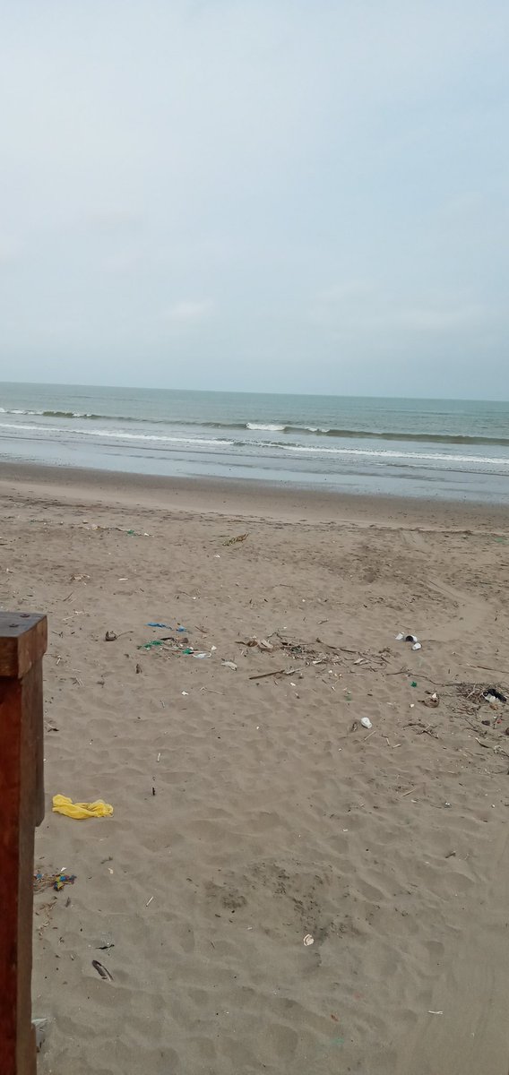 Titobravo89's tweet image. Sentado aki con la persona  que aún amas apresar que allá pasado tanto tiempo sin saber de esa persona 🥺😭 #KFBC