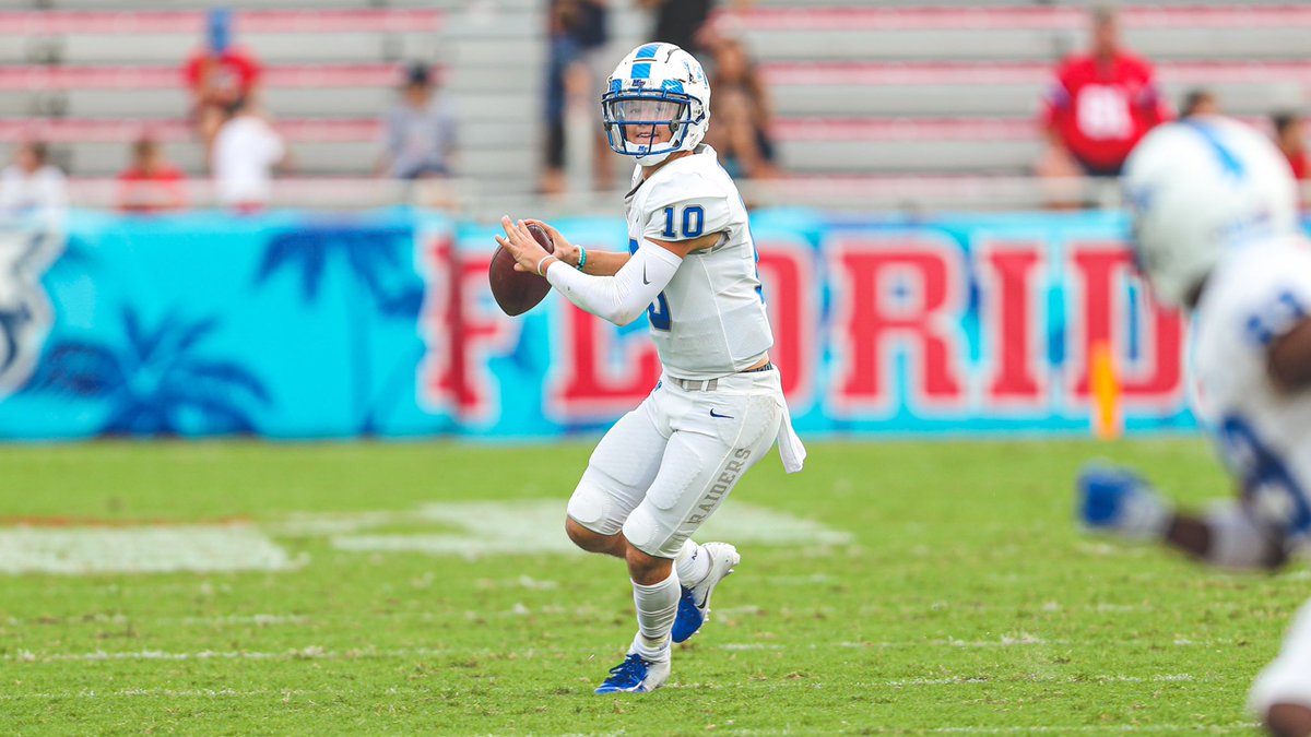 MT_FB's tweet photo. Asher O’Hara is named to College Football America Yearbook’s 2020 Preseason Dream Team as a reserve. 

Starter: Trevor Lawrence, Clemson
Second String: Justin Fields, OSU
Reserve: Sam Ehlinger, Texas
Reserve: 𝗔𝘀𝗵𝗲𝗿 𝗢’𝗛𝗮𝗿𝗮, 𝗠𝗶𝗱𝗱𝗹𝗲 𝗧𝗲𝗻𝗻𝗲𝘀𝘀𝗲𝗲

#BlueRaiders https://t.co/GmZDr0sbXS