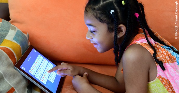 La #COVID19 ha obligado a las escuelas a reconfigurar sus formatos y dinámicas de estudio y organización y abrir paso al uso y acceso generalizado a la tecnología.

Lee el artículo
💻📱📡 bit.ly/2VNpjJw