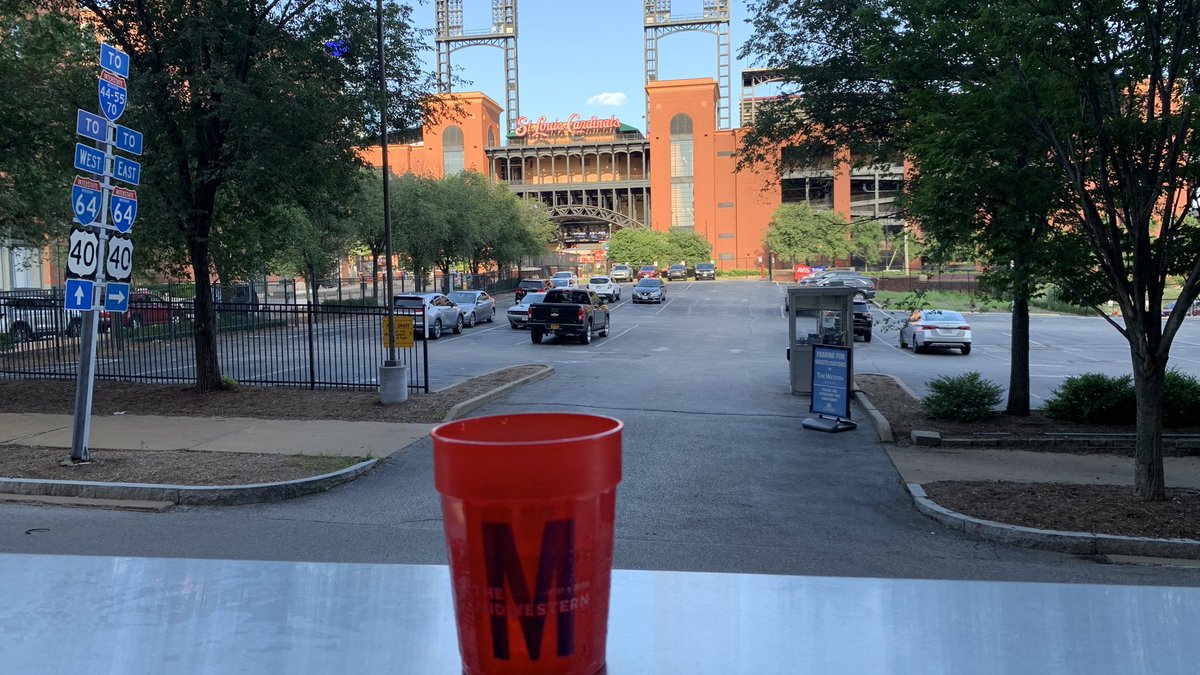 Heeeyy neighbor, <a href="/Cardinals/">St. Louis Cardinals</a> just wondering if you’re still doing fireworks for home runs &amp; wins this season. That would be pretty neat. Miss you, see you soon!