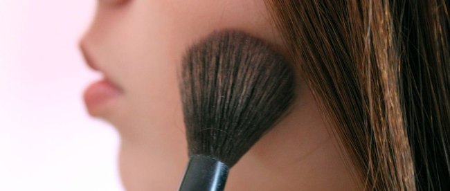 sehatlink's tweet photo. Hindari Menor, Ini Tips Make Up Terbaik untuk Pemula
https://t.co/pgN3UoR7bz #Aplikasi #Bedak #Cantik #Kosmetik #KulitWajah #Lipstik #MakeUp #Pelembap #Produk #Wanita #WarnaKulit https://t.co/bkoevo1Wbg