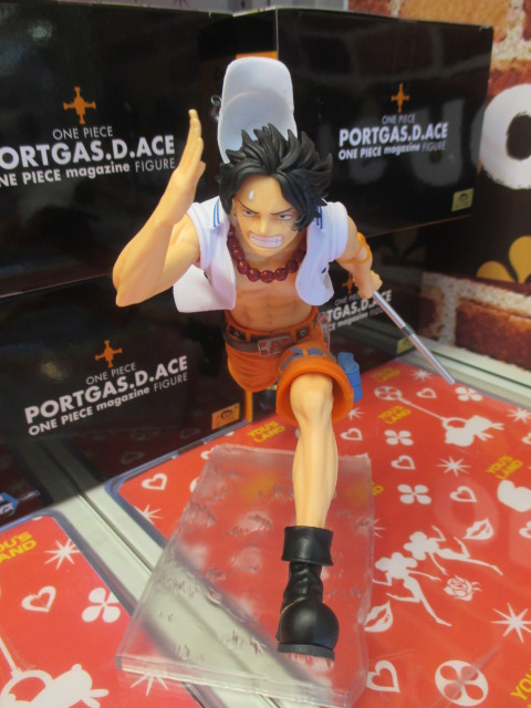 Twitter 上的 ユーズランド下田店 プライズ情報 ワンピース One Piece Magazine Figure 夢の一枚 1 Vol 1 が入荷中 尾田栄一郎 描きおろし作品 夢の一枚 の エース サボ ルフィ が海軍に入って ガープ の下でしごかれているフィギュア 第1弾