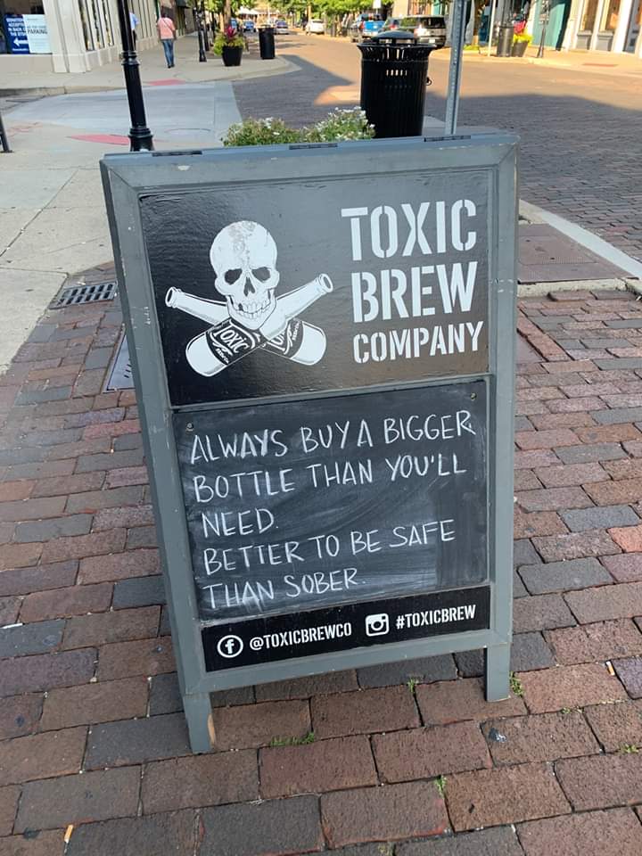 Lou's Bar (@lousbarcd) on Twitter photo 