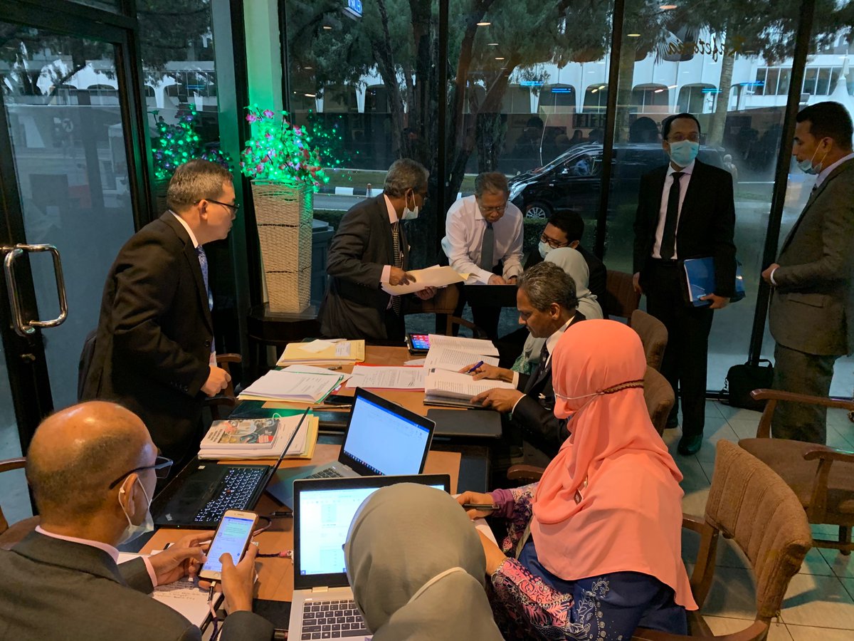 TokPa_Comms's tweet photo. Dato’ Sri Mustapa in the parliament cafeteria early in the morning today. Last minute study session with Bank Negara, EPU, DOSM, and MoF. https://t.co/bjfBHgEixc