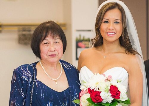 dead Walmart employee, 69Yok Yen Lee died from  #COVID. She worked at  @Walmart in Quincy, Mass for 15 years! “She deserved better, she was such a great woman,” said her daughter, “She was selfless she was a great mother, a great grandmother.”  https://boston.cbslocal.com/2020/05/06/coronavirus-walmart-employee-yok-yen-lee-quincy/