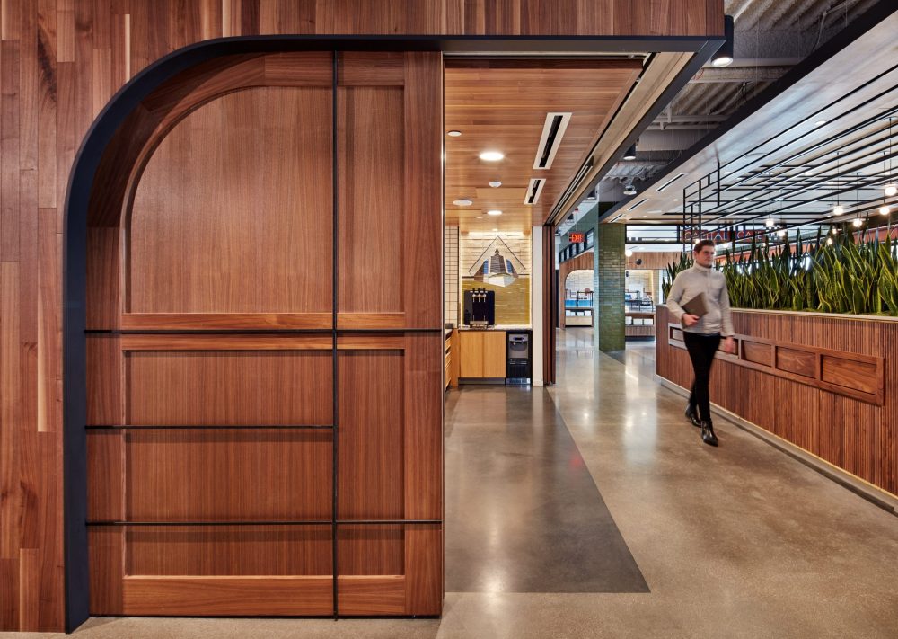 workdesignmag's tweet photo. How Workplaces Can Shift Towards Holistic Wellbeing Ahead Of Returning To Work --> https://t.co/0vhR7DP8rr #workdesign https://t.co/xOvCBMdIvC