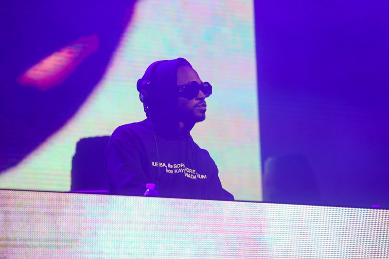 mxdwn's tweet photo. . @KAYTRANADA Releases Smooth New Single “Look Easy” Featuring @iamluckydaye
#kaytranada #lookeasy #luckydaye
https://t.co/s6oaU3CCLo https://t.co/fdzk9LCS7q