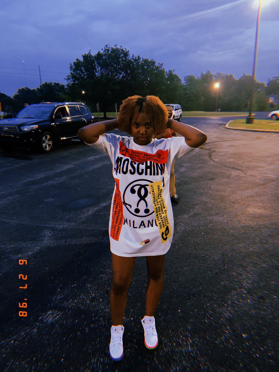 deeduhh_'s tweet photo. #whoswhoatkysu
•I’m Darian call me chubs
•Indianapolis, IN 
•Nursing
•Sophomore 
•Your fave GG 🖤💛
Ready to see what this year brings for everyone 😘❤️ https://t.co/Sdnt4LeHt8