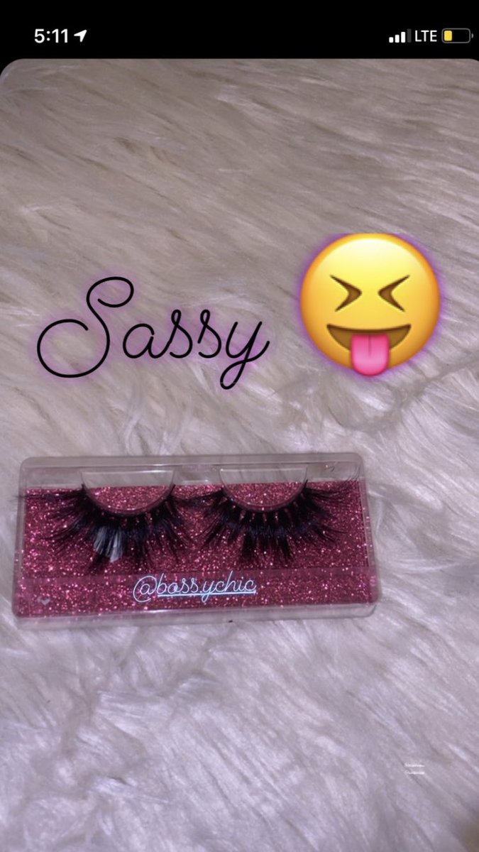 BossyChicColle1's tweet photo. Come shop with us ladies 🥰💕 #25mmlashes #prettygirl #sassy #periodpooh #flychic #supportsmallbusiness #supportblackbusiness #girlbosshustle #bossychiccollections #minklashes #25meyelashes #entrepreneurlife #tellafriend #womensupportingwomen #blackownedbusiness #GirlsInTheHood https://t.co/XvCgox0MWc
