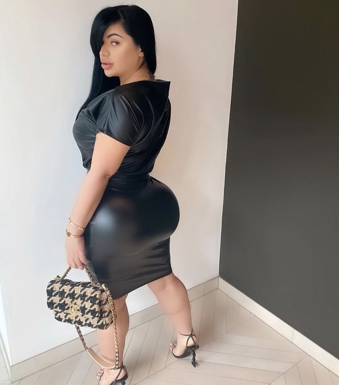 TW Pornstars - Lissa Aires. Twitter. Would you take me out to dinner