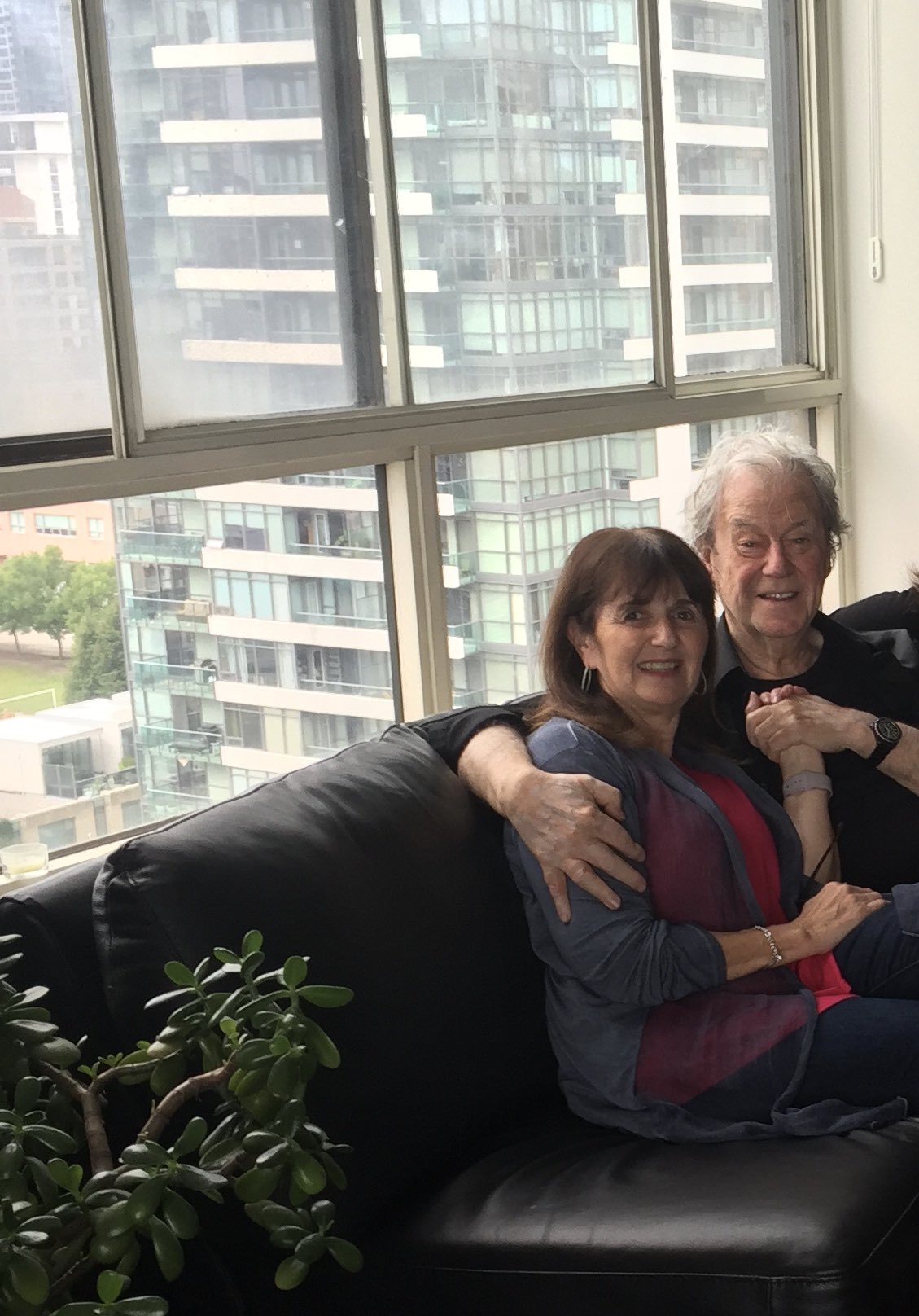 Happy 90th. Birthday, Gordon Pinsent!  You re a fine man and a wonderful uncle!  X0 