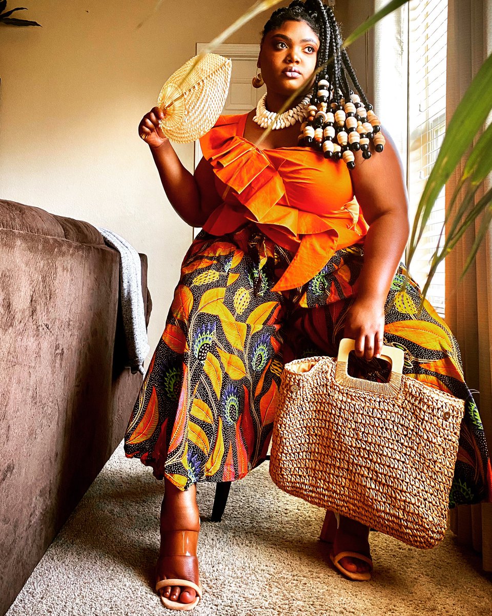 shantidjenne's tweet image. #SitInStyle Series pt. 4 Go follow my IG for daily #styleinspo