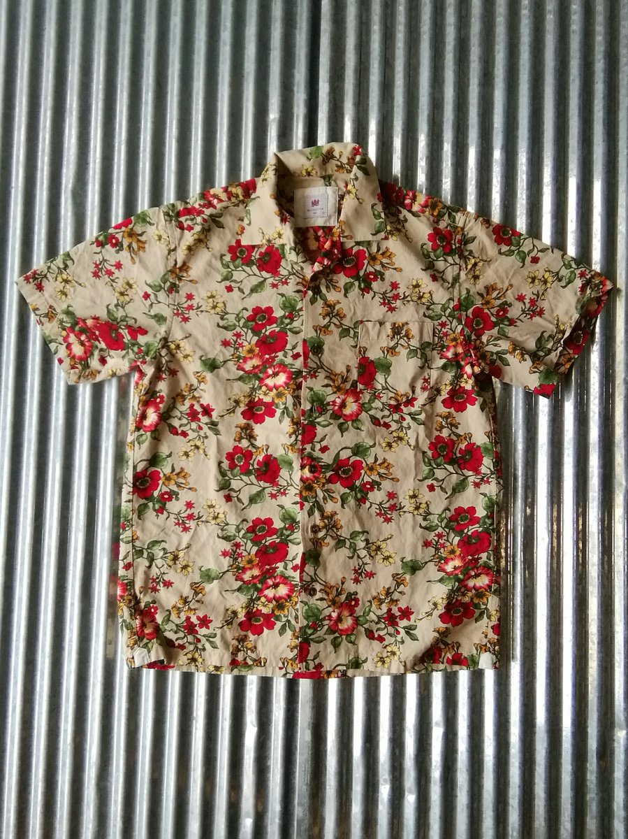 toshishare's tweet photo. #ミツミネ ¥1990-(TAX)
個性的なシャツが人気のブランド☺
詳しくはInstagramからどうぞ

#mitsumine #花柄シャツ #個性的 #半袖シャツ 
#西宮  #西宮北口 #門戸厄神 #甲東園  #甲陽園  #苦楽園口  #夙川 #芦屋 #芦屋川  #岡本  #御影  #六甲  #東灘区 #灘区  #古着屋  #ブランド古着 #通販 https://t.co/kaotPMD4i2