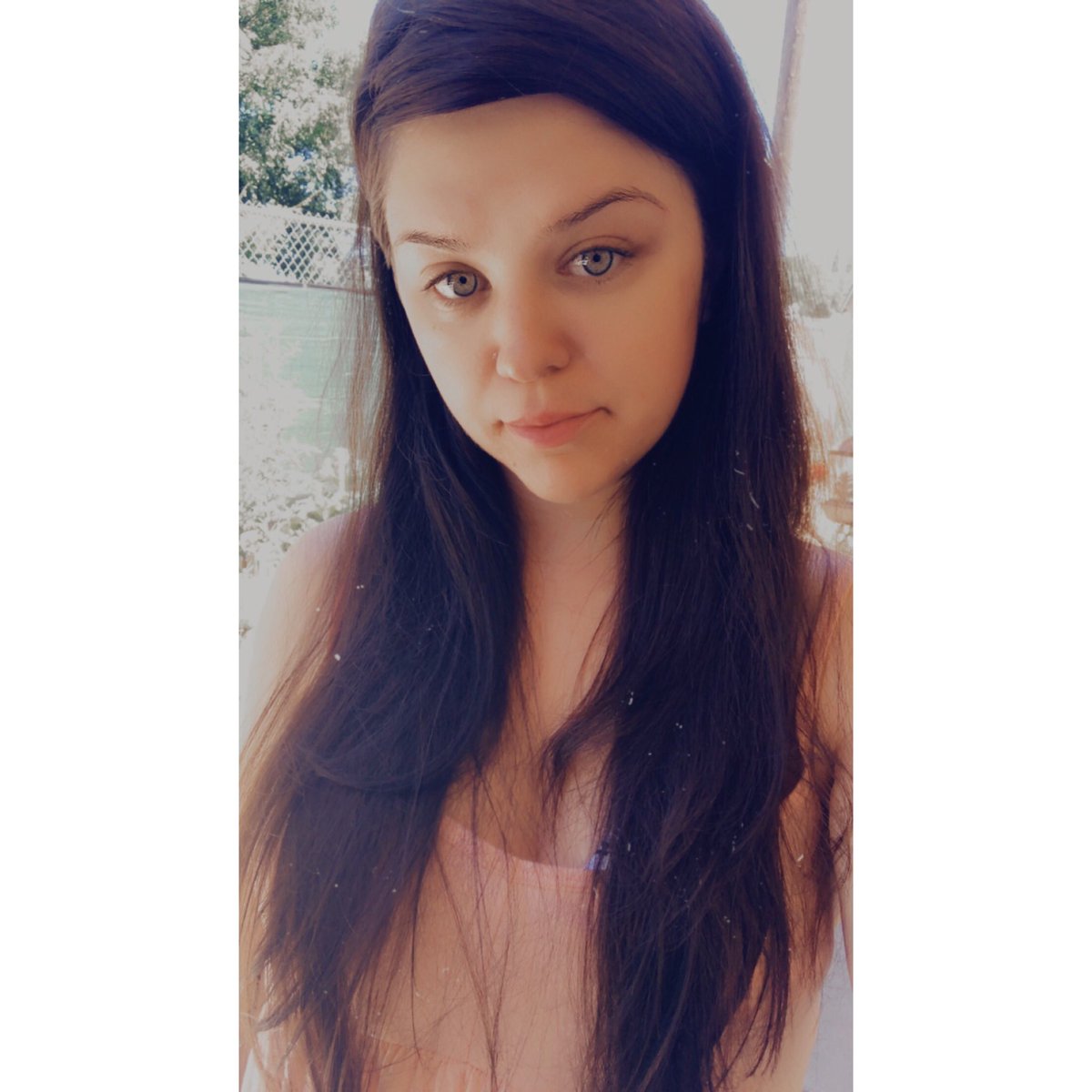 Astro_Fash's tweet photo. “sToP pOstINg SeLfiEs uR aTtEntIOn hOriNg “
Look, idc 💅🏻
It was 💯 today. 🥵 🔥 #nomakeup #selfie #threadedbrows https://t.co/LMqjjXPPRi
