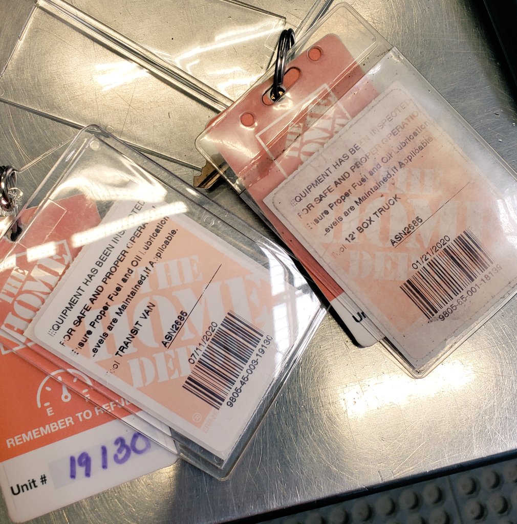 Updated 1076 Tool Rental's Keychains today. They look so much better! #itsthelittlethings #toolrental1076 #organelife #trclife #keychains #lookingcleanlookingfresh