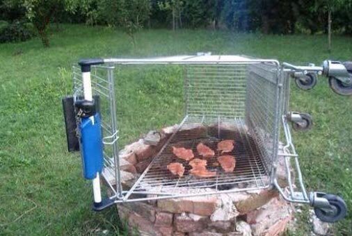 jimmy_john101's tweet photo. Just got a grill from ALDI for 25 cents. God is good 🙏🏼 https://t.co/6MzmBEFEb5