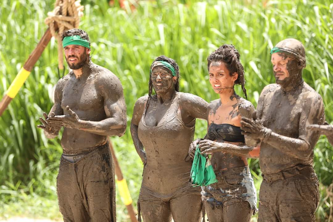 mfuhsl's tweet photo. Vamos verdes !!!!

#EliminaciónEnSurvivor https://t.co/cnvWj5iJSS