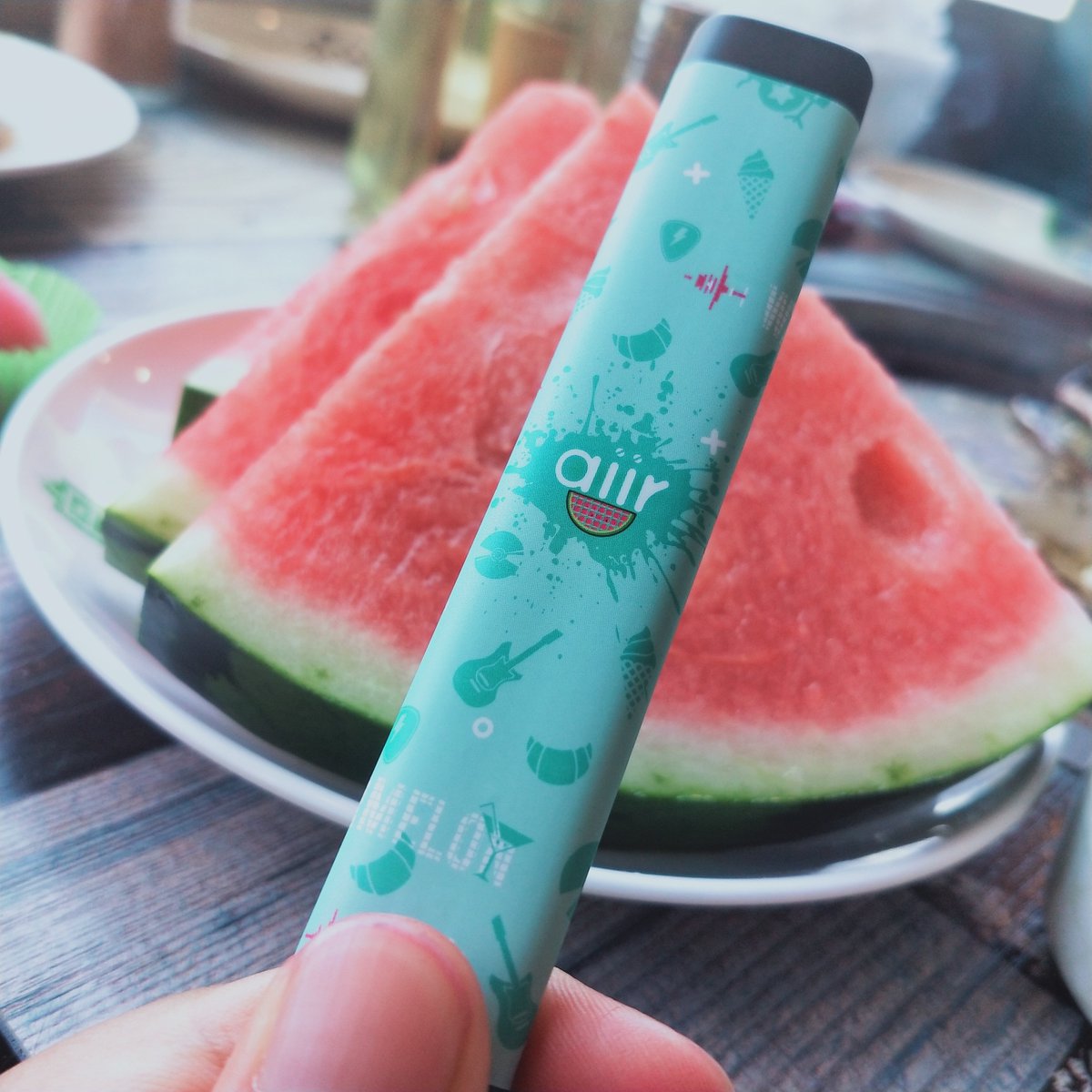 AiirVape's tweet photo. How to spend this hot summer?
Take aiir Lush ice vape, cool whole summer!
galina@aiir.tech
https://t.co/uajpXftn2v
#aiirvape #disposablevape #vapewholesale #vapefactory #highqualityvape #vape #vaping #Ecig #ejuice #vapelife #vaperave #stayathome
#aiirvape https://t.co/bUOm4sjikn