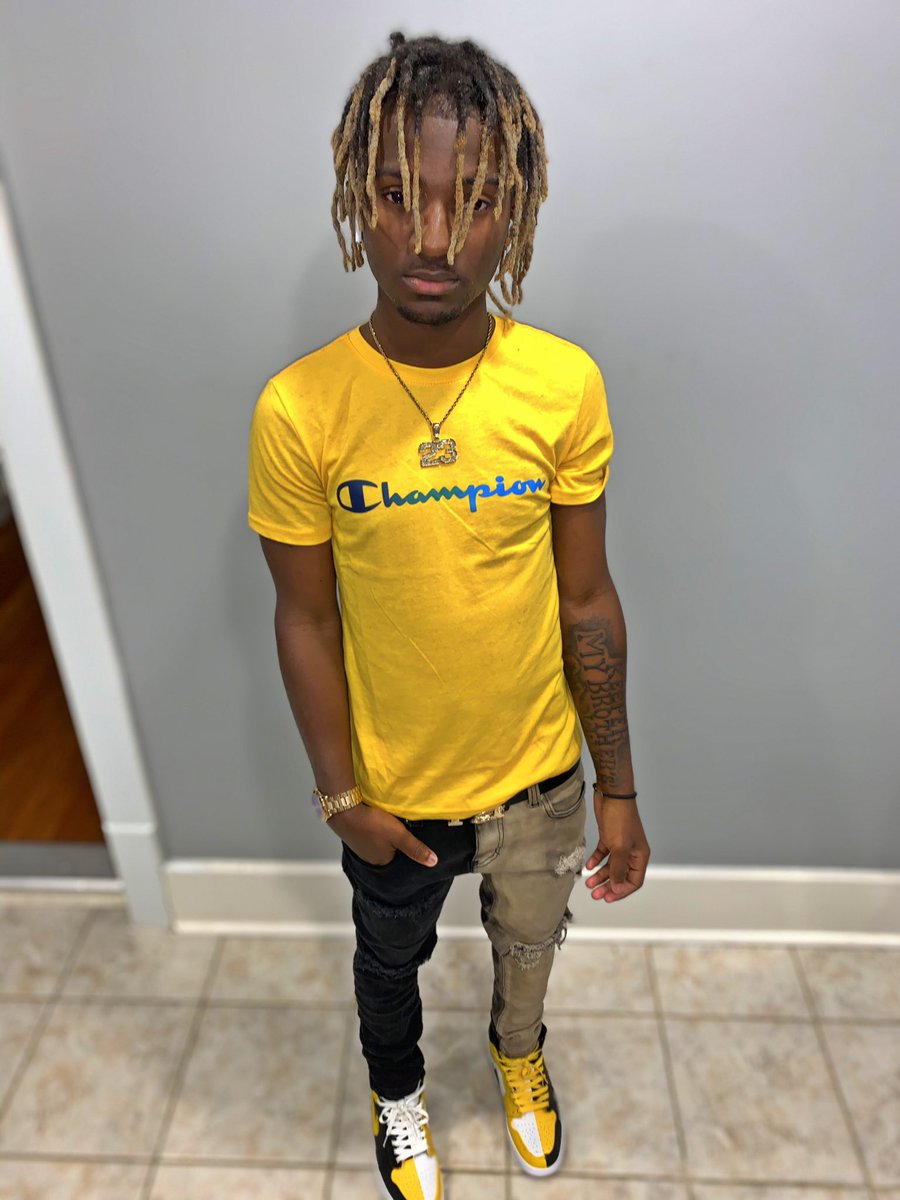 guhhthats's tweet photo. I can’t keep em of my d*ck 😷 they like you different 🖤⚠️💛 #MyTurn✏️ #ON23🤯
#LONGLIVENANANN 🕊 https://t.co/3QCIY5lmsB