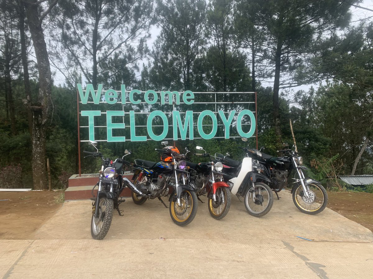 Nadyan rosok tetep blar blar