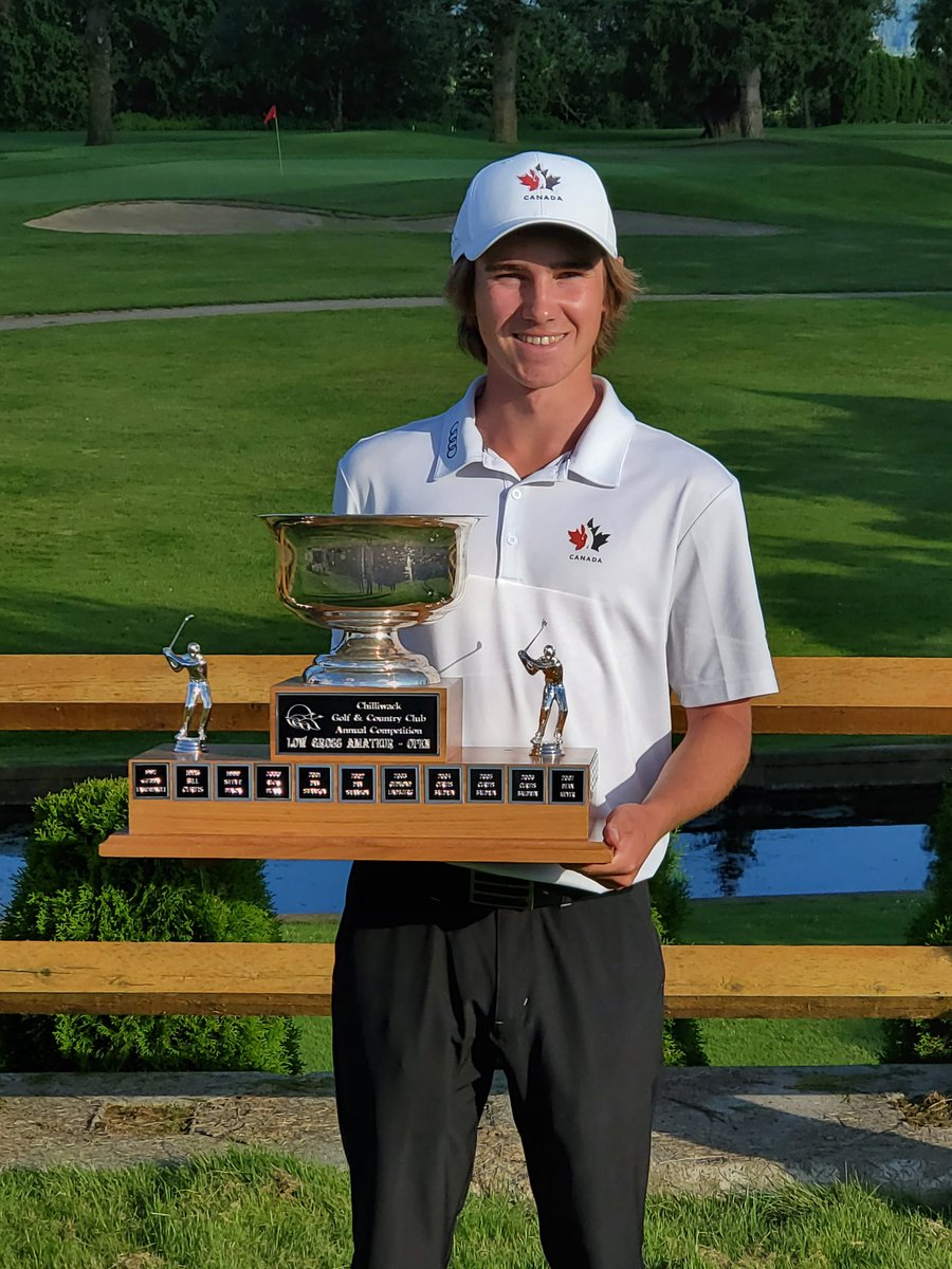 vancouvergolf's tweet photo. Congrats to @UFVCascades alum &amp; @ChilliwackGolf Pro 
@zacholson95 on winning the 2020 Langley Concrete Chilliwack Open on @VanGolfTour! 👏👏Not bad for your 2nd Pro event! 
Kudos to @BeachGroveGolf 's 
Jace Minni on Low Gross Amateur honors &amp; @AlexWalker_9 , Overall Net Champion https://t.co/62uUuQpTsK