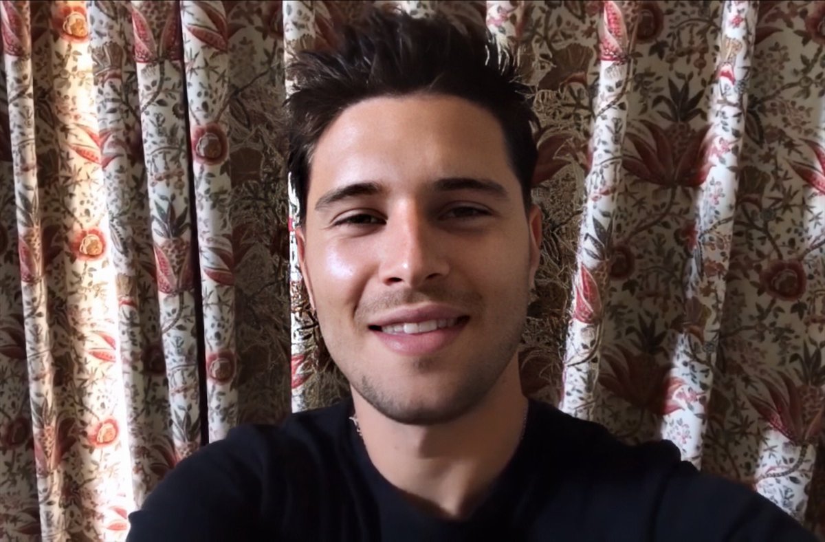archiveronen's tweet photo. Screenshots of Ronen Rubinstein special video message ahead of the Fantasy Filmfest Nights 2020 screenings of #FollowMeMovie https://t.co/qQMsJufdx5