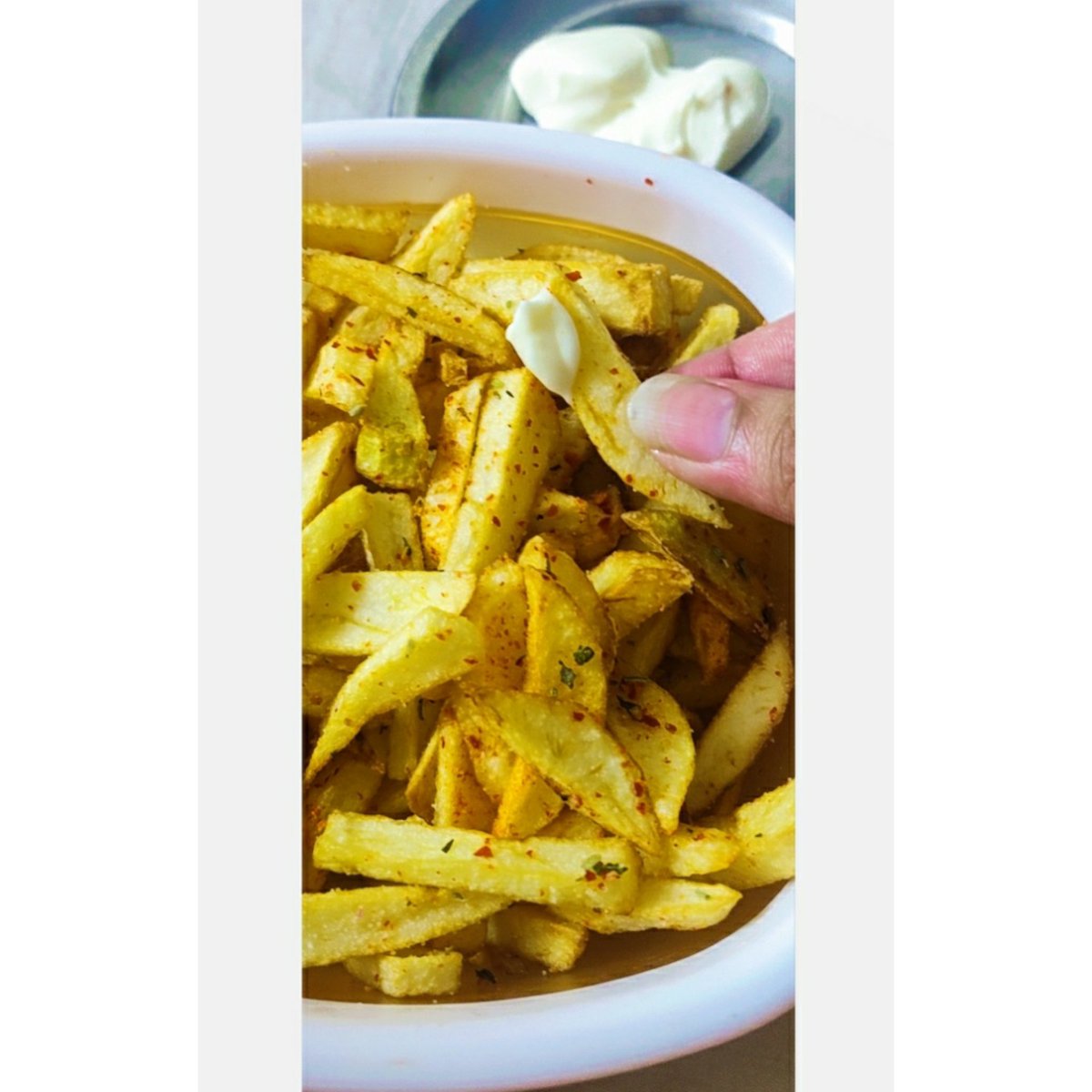 I wish I wanted abs as much as I want fries. 🍟

#frenchfries #fries #foodporn #foodie #foodphotography #fastfood #foodgasm #goodfood #foodlover #frieslover #frenchfrieslover #snack #foodies #craving #fryday #nationalfrenchfryday #Frenchfryday #funwithfries #friedfood #epicfood