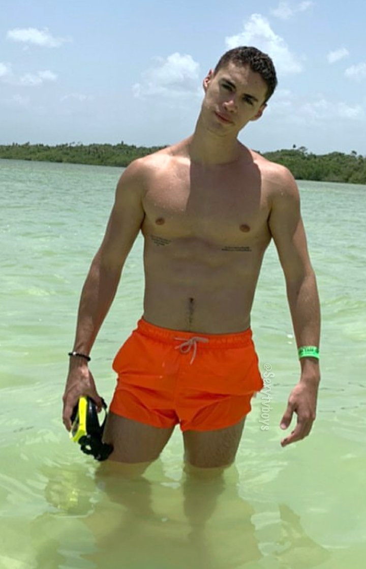 Mis Famosos Favoritos 🔥 on X: Eduardo Barquin t.cokacpPSGeV1  X